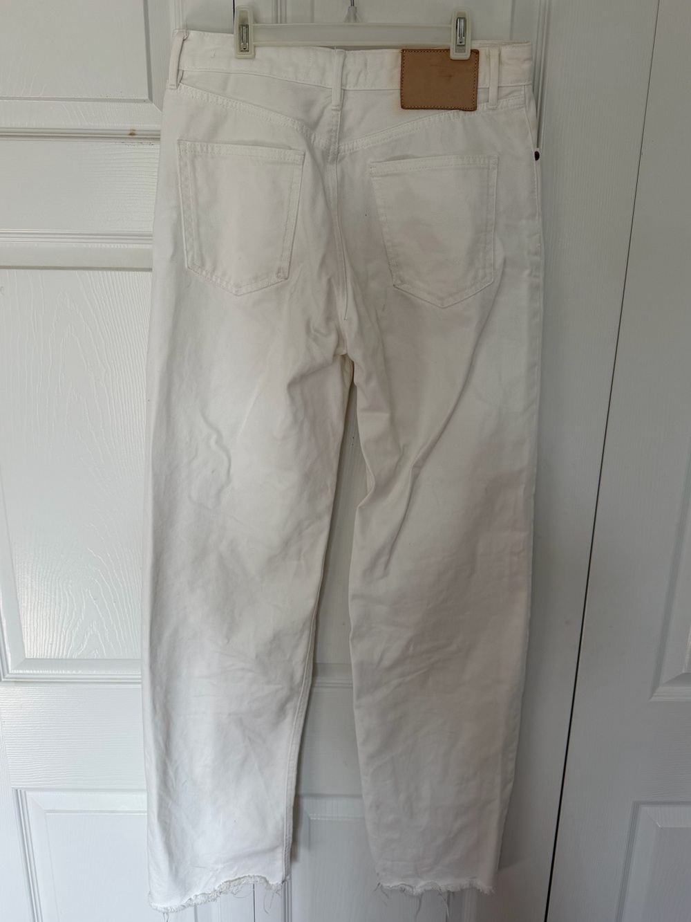 Zara White Jeans - Picture 2 of 4
